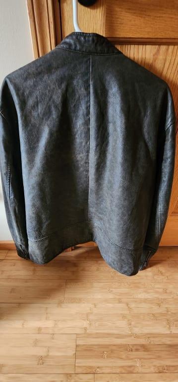 Customer photo for "Extremely nice leather jacket!"