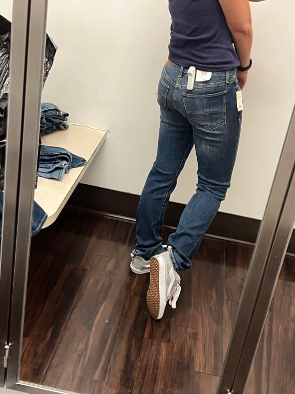 Customer photo for "Why do they smell like cheap material"