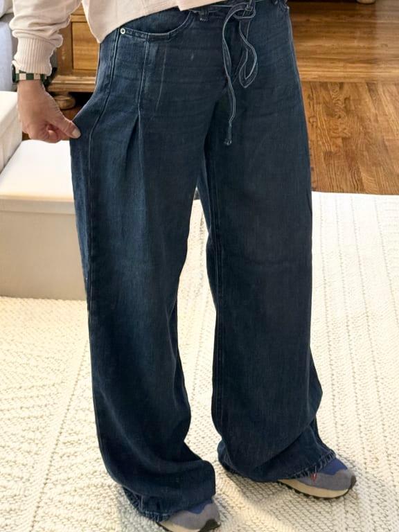 Side pleat is so cute!