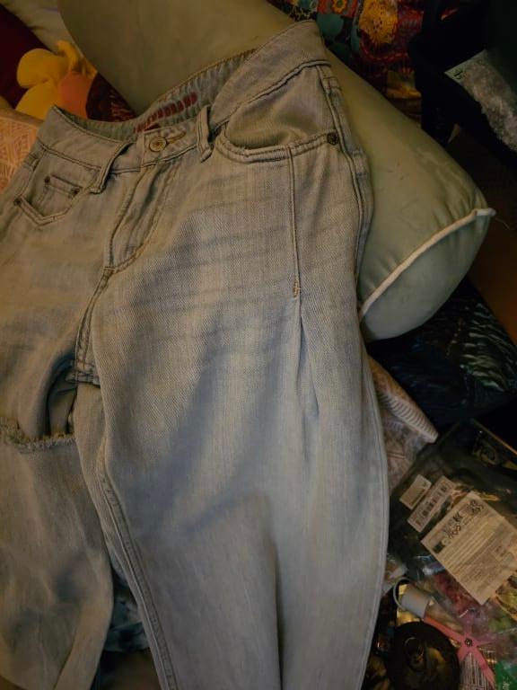 Review Thumbnail Image 2 380466393