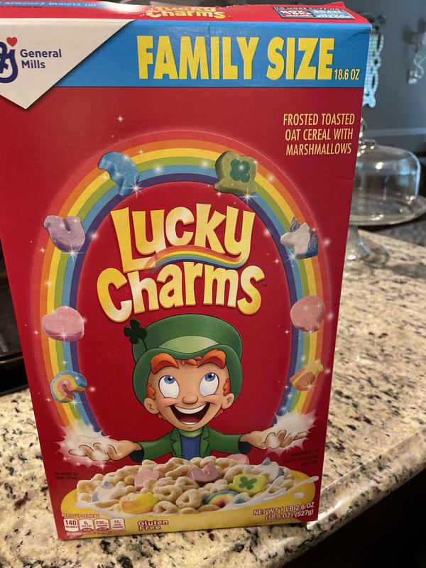 General Mills Lucky Charms Giant Size Cereal, 26.1 oz - Food 4 Less