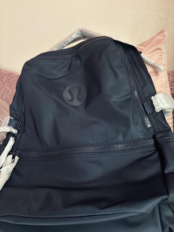 lululemon black backpacks Athletica New Crew Backpack (Black): Clothing, Shoes & Jewelry this one ticks the boxes for school NWT Lululemon All Sport Backpack
