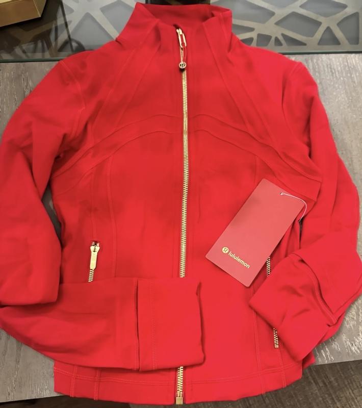 Cropped Define - Oxford Red
