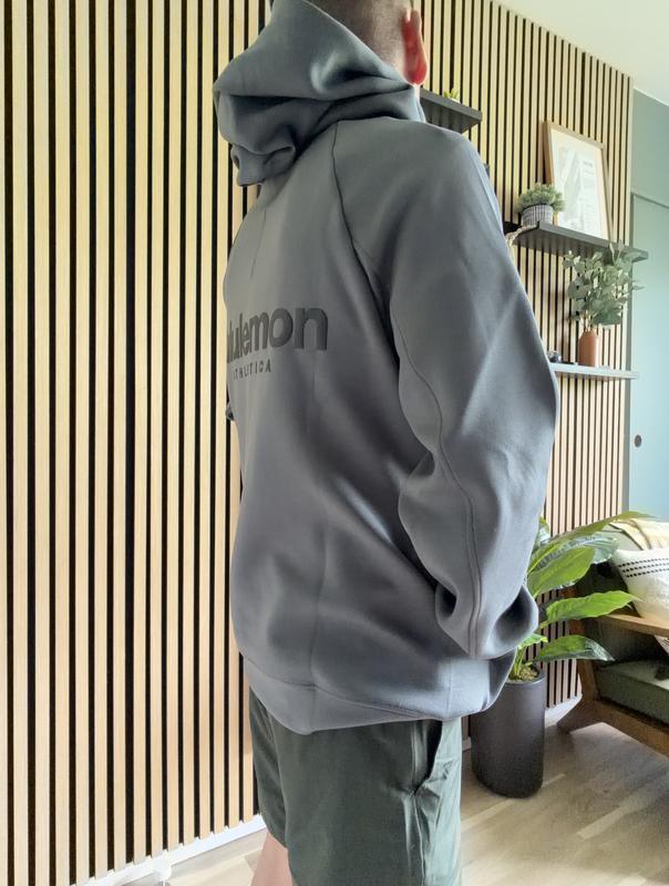 Side View & Pockets
