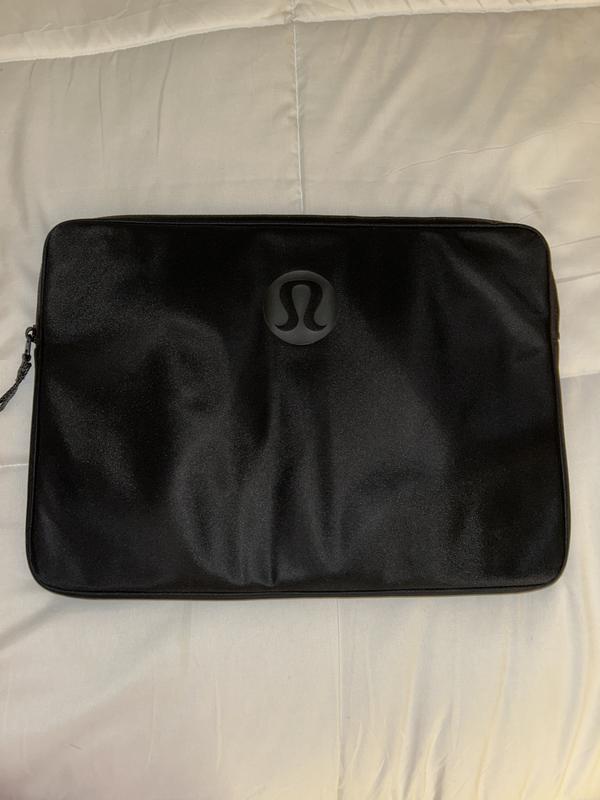 New Crew Laptop Sleeve | Men's Bags,Purses,Wallets | lululemon