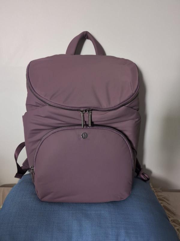 美品 ルルレモン lululemon ニューペアレント バックパック 17L ニューペアレント バックパック 17L | バッグ | Lululemon JP