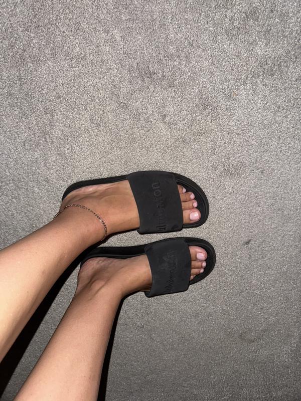 Women's Restfeel Slide *Graphic | Women's Sandals
