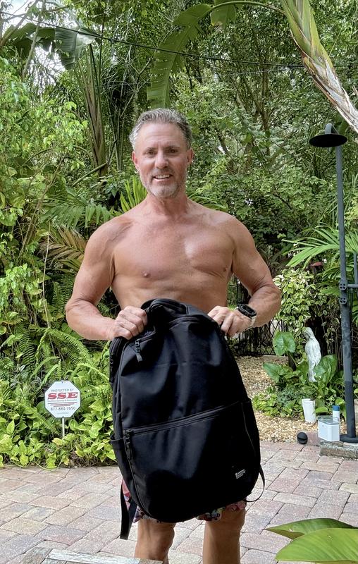 【週末sale】lululemon ダブルジップバックパック撥水ルルレモンヨガ ダブルジップバックパック 22L | バッグ | Lululemon JP