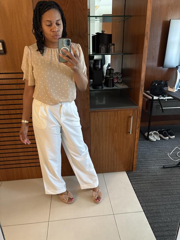 Perfect pant for a outing or office!