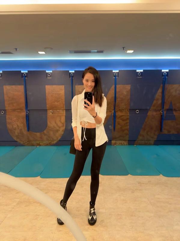 【美品】Lululemon ゴールスマッシャージャケット 青 Lサイズ Goal Smasher Jacket | lululemon Hong Kong SAR