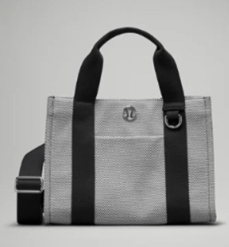 Two-Tone Canvas Mini Tote Bag 4.5L | lululemon | HK