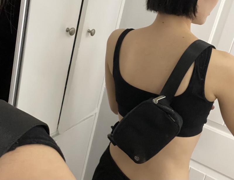 Everywhere ベルトバッグ 1L | バッグ | Lululemon JP