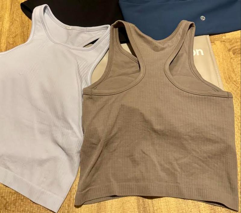 H3092-122◾️ルルレモン　フローラル柄　レーサーバックタンクトップ ルルレモン Align™ ヒップ丈レーサーバックタンクトップ | タンク