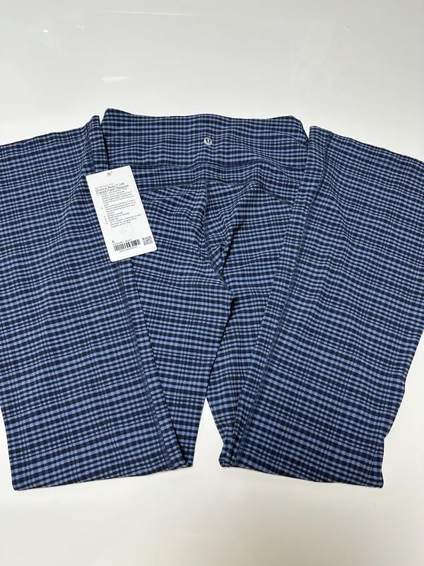 ルルレモGroove スーパーハイライズ フレアパンツ Nulu レギュラー Groove スーパーハイライズフレアパンツ *Nulu アジアフィット