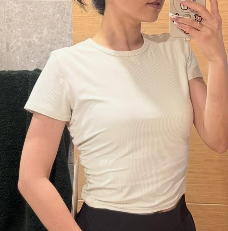 lululemon リブ 半袖カットソー ホワイト サイズ4 All It Takes リブNulu Tシャツ | ショートスリーブ | Lululemon JP