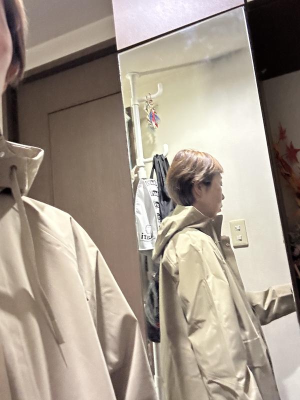 Lululemon 防水レインジャケットパ➖カーライトアイボリー色XS 未使用 Lululemon Hood Lite Jacket *Packable - White Opal - lulu fanatics