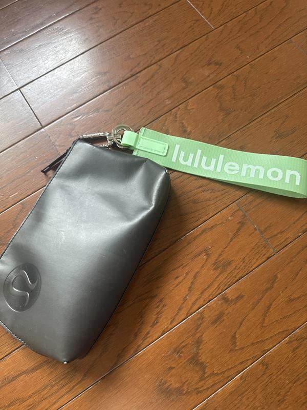 Never Lost キーチェーン | バッグ | Lululemon JP