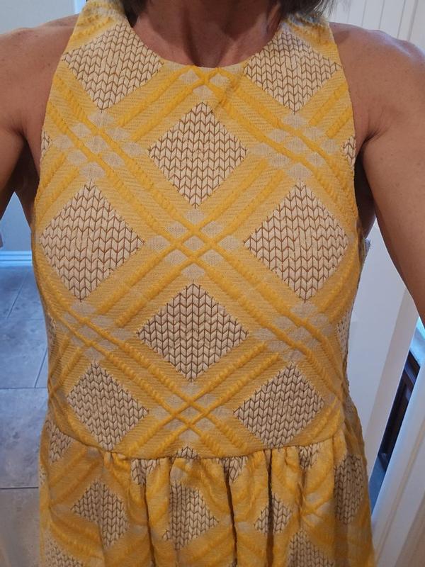 Customer carousel item 6.