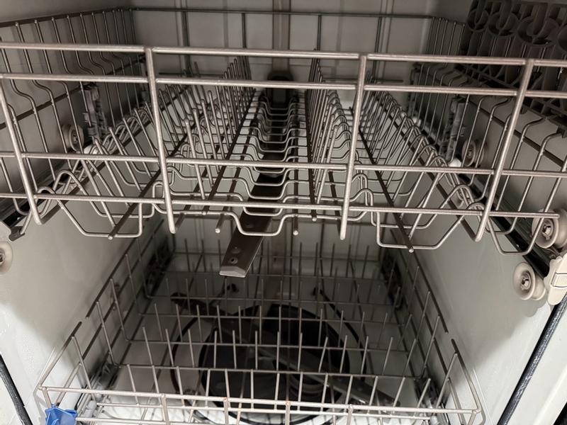 Customer carousel item 6.