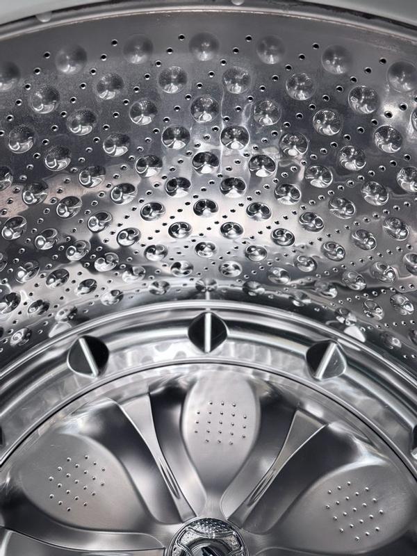 Customer carousel item 6.