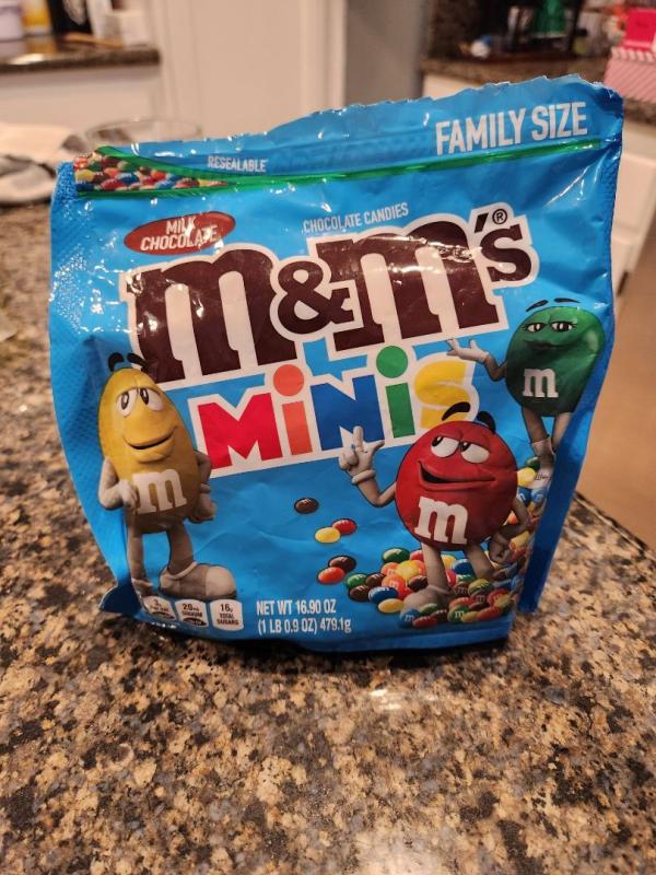 M&M's Milk Chocolate Candies Party Size - 38-oz. Resealable Bag - All City  Candy