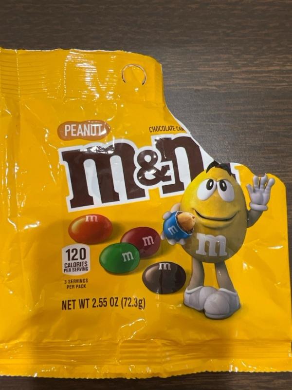 M&M's Peanut 200 g | Category CHOCOLATE AND SNACKS