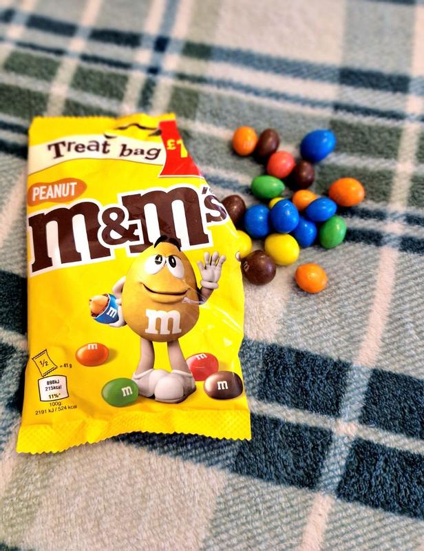 M&M's Peanut M&Ms Candy Bars, Large Resealable Bag, 38 oz