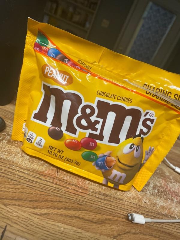 M&M'S Peanut Dark Chocolate Candy, Sharing Size, 9.4 oz Resealable Bag