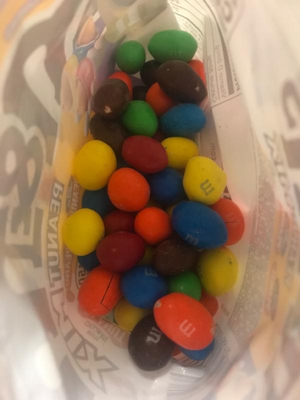 M&Ms 51793 33.08 oz Chocolate Candies