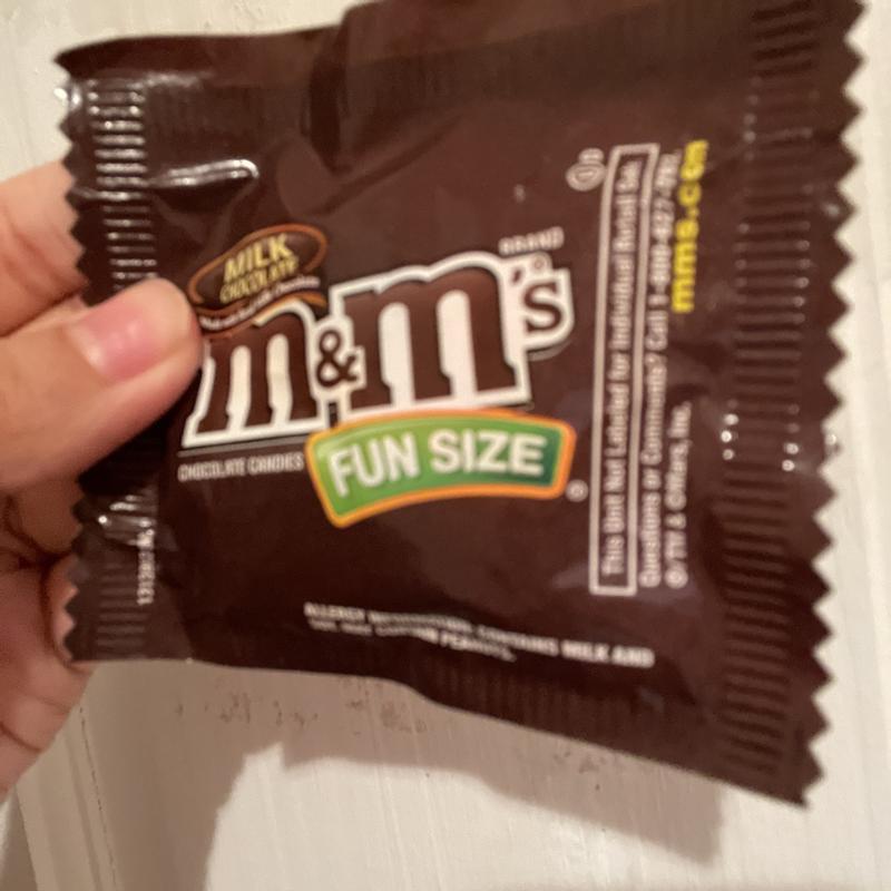 M&M'S Peanut Butter Milk Chocolate Candy Sharing Size Resealable Bag, 9 oz  - Pick 'n Save
