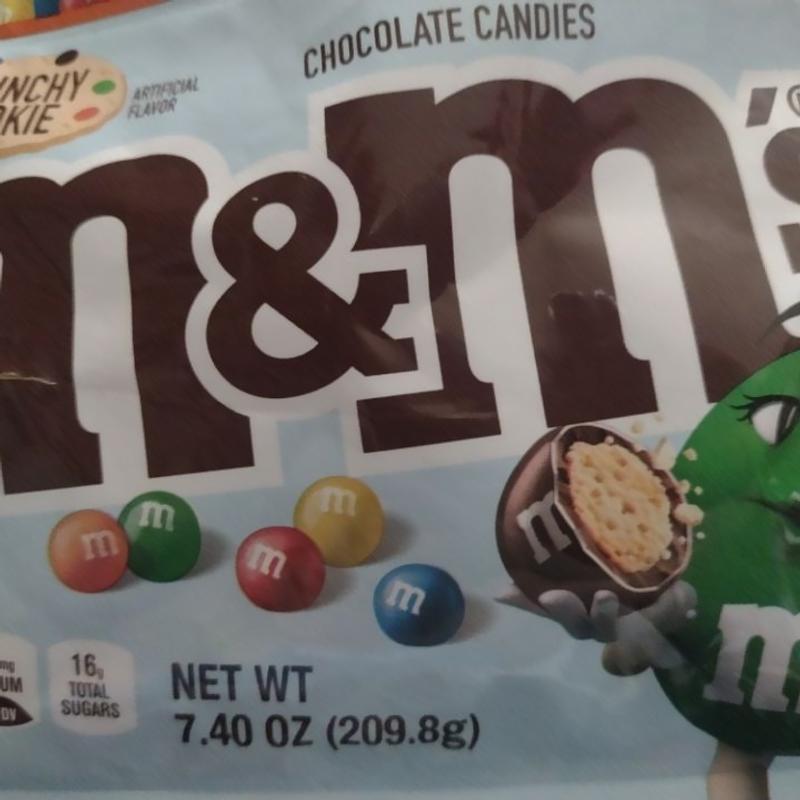 M&M's Crunchy Cookie Milk Chocolate Candy, Sharing Size – 7.4 oz Bag 