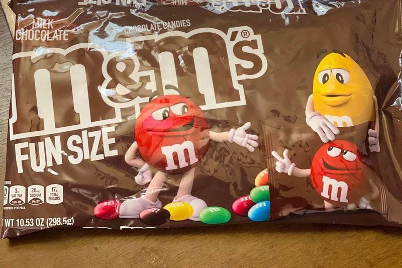 M&M'S Milk Chocolate Candy, Full Size, 1.69 oz Bag | Meijer