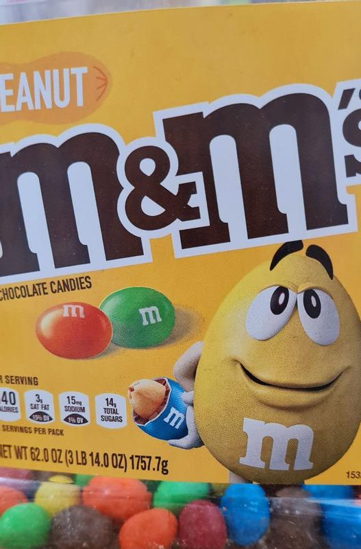 M&M'S MILK CHOCOLATE CANDY FAMILY SIZE 19.2oz - PACK OF 3