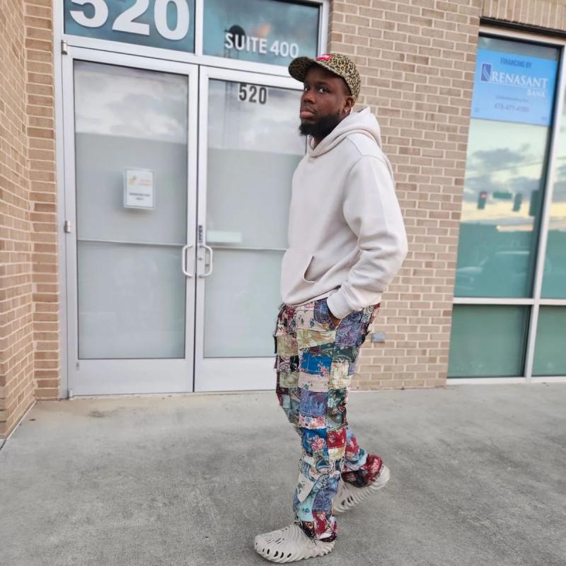Customer photo for "Top tier pants"