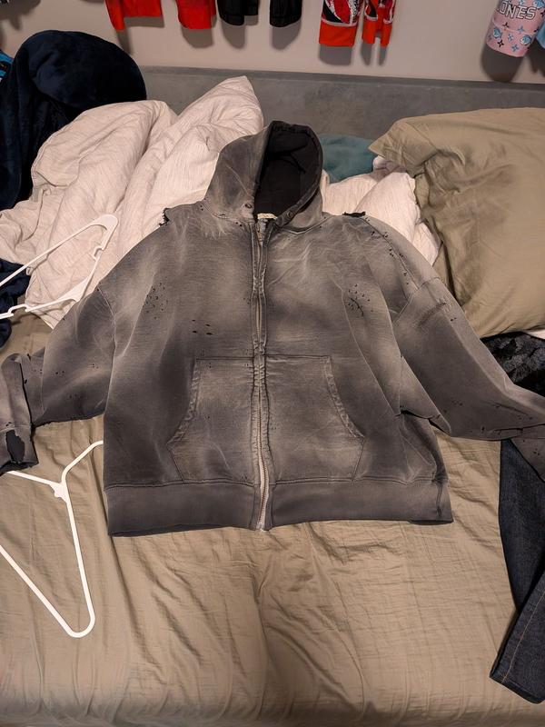 Review Thumbnail Image 0 376458367