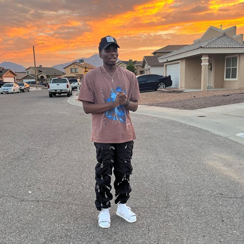 Customer photo for "Bungee cord pants"