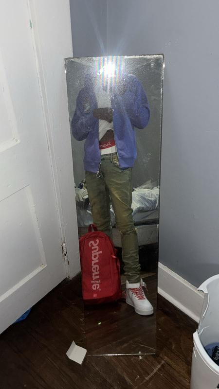 Customer photo for "!"