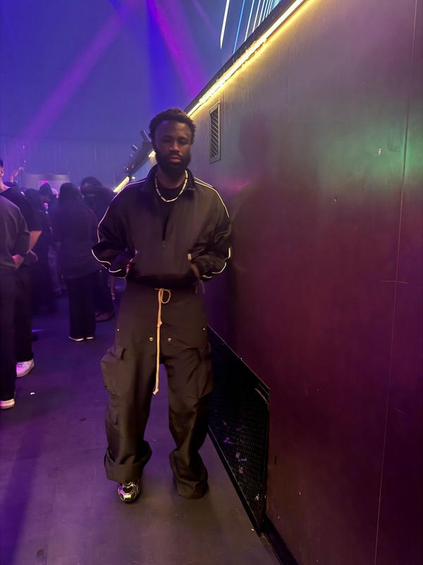 Review Thumbnail Image 2 377917981