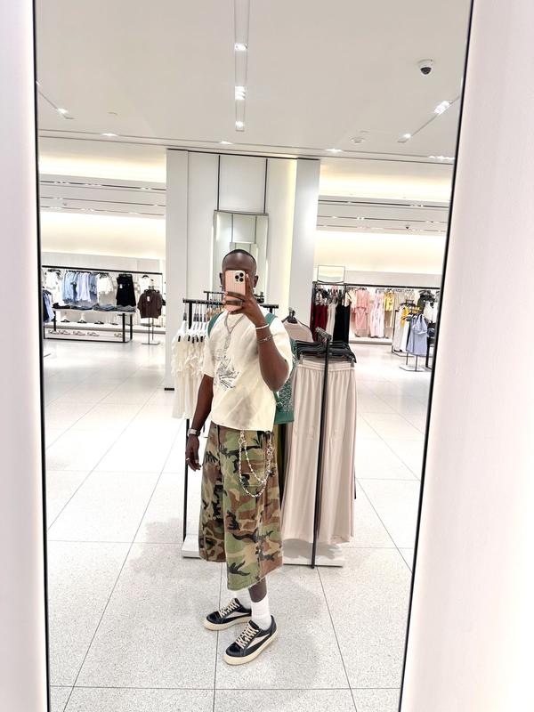 Review Thumbnail Image 0 346907120