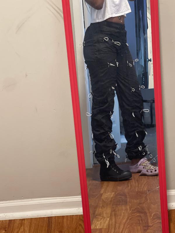 Customer photo for "Love these pants definitely recommend"