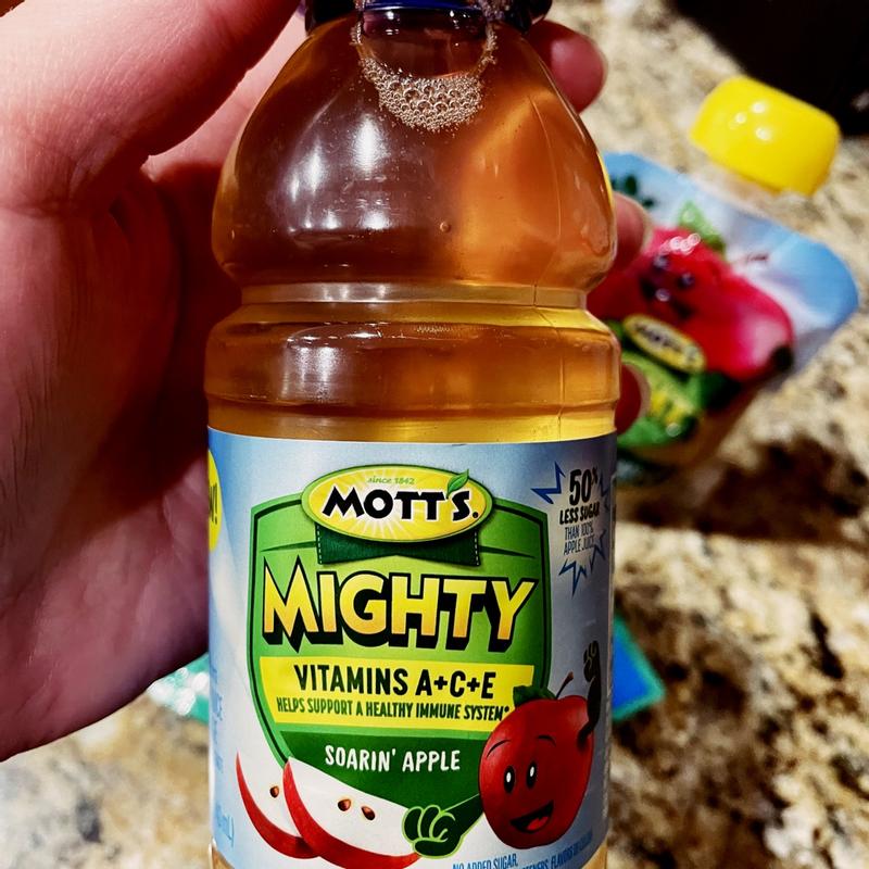 Mott's Mighty Soarin' Apple Juice Drink, 8 fl oz bottles, 6 pack