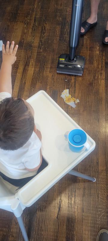 Customer carousel item 5.