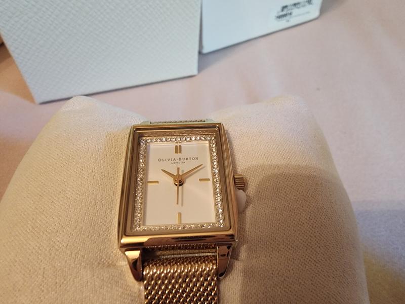 Olivia Burton Women's Quartz Gold-Tone Stainless Steel Mesh Olivia Burton Women's Quartz Gold-Tone Stainless Steel Mesh