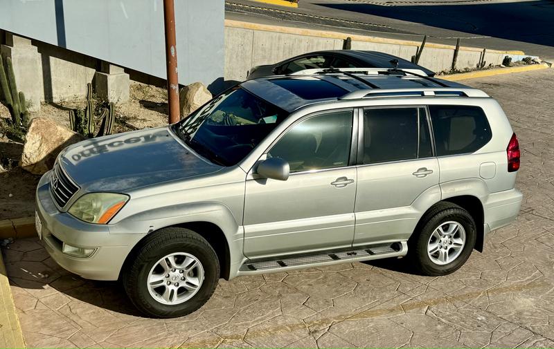 2004 GX470
