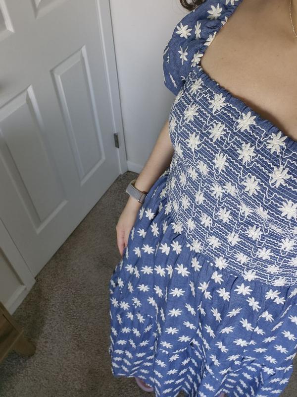 Review Thumbnail Image 2 352870624