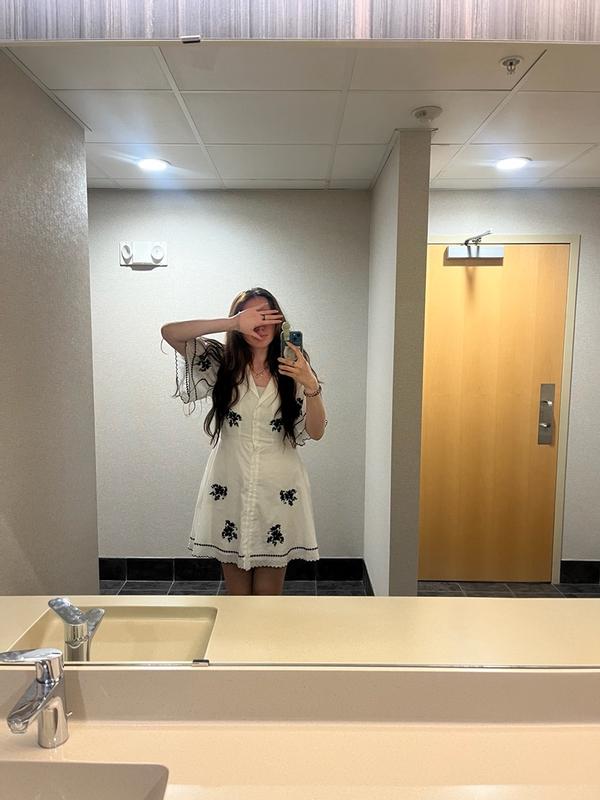 Review Thumbnail Image 0 354341557