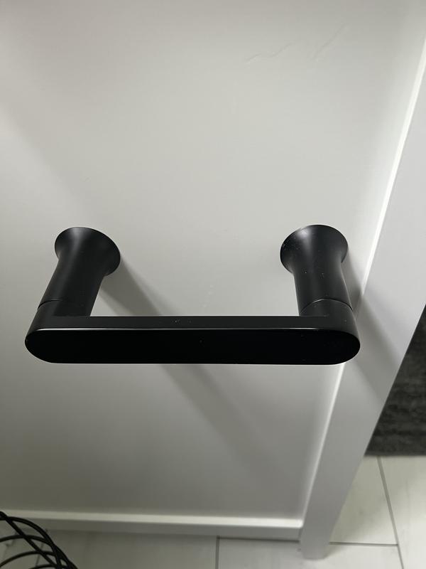 Moen Genta LX Matte Black Modern Wall Mount Pivoting Toilet Paper Holder,  Modern Toilet Roll Holder for Bathroom, BH3808BL