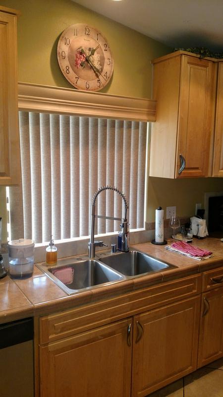 Great Kitchen faucet.