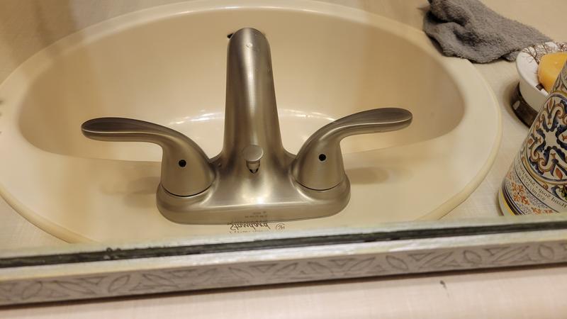 No plugs for set screw holes behind valve handles