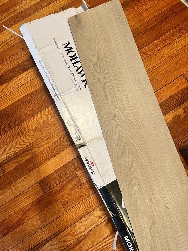 treha様3 Pro Solutions III, Portobello, Resilient / Vinyl | Mohawk